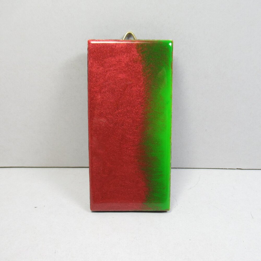 Hanging art tile